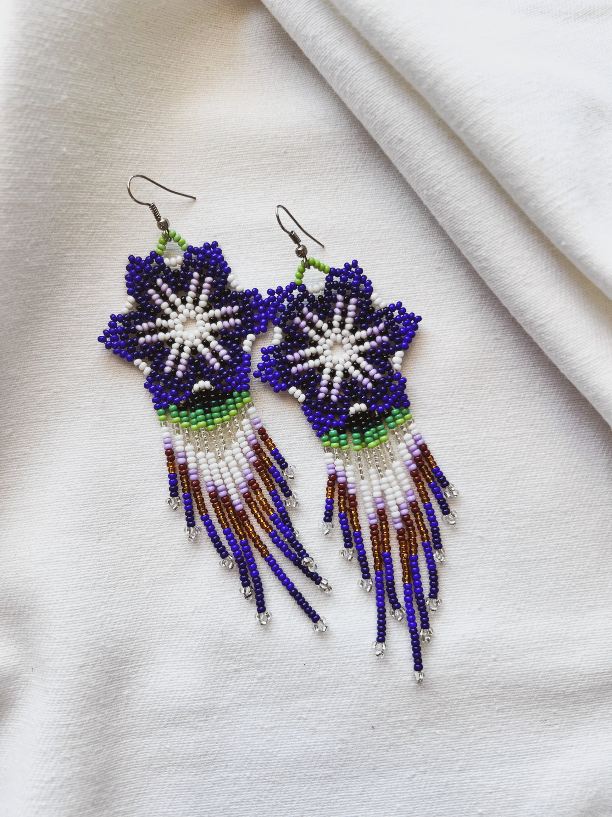 Flore ✻ Embera Beaded Earrings