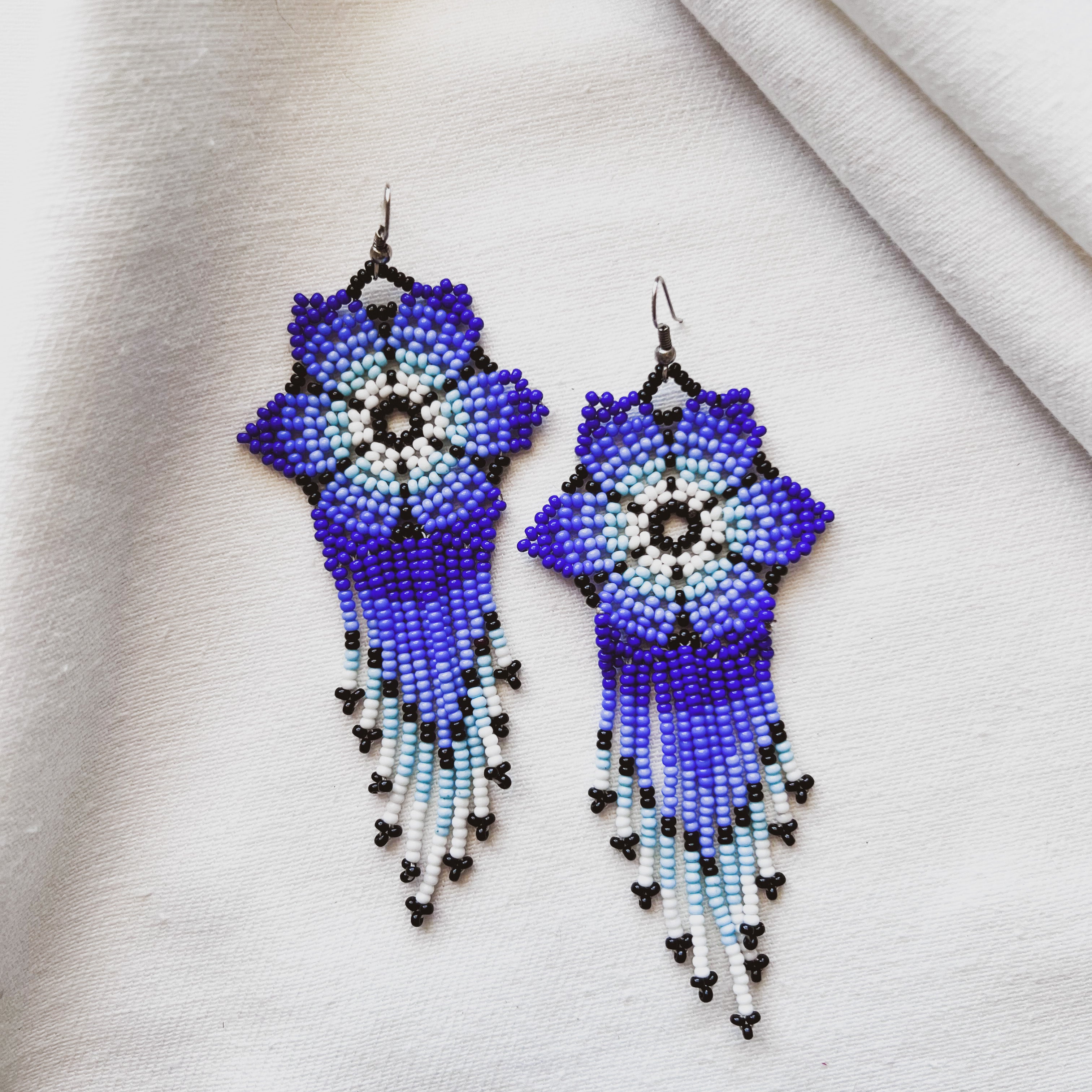 Flore ✻ Embera Beaded Earrings