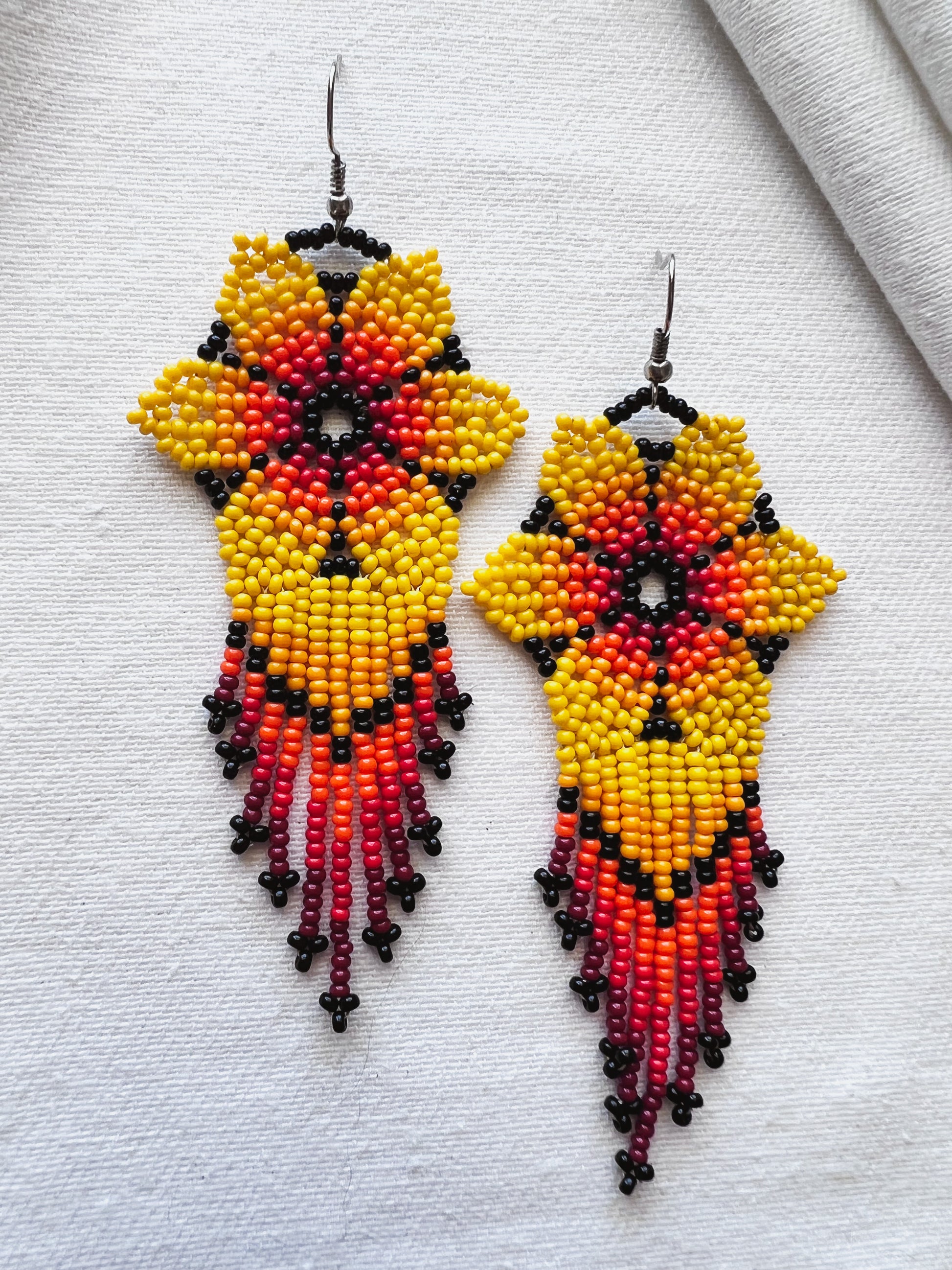 Flore ✻ Embera Beaded Earrings