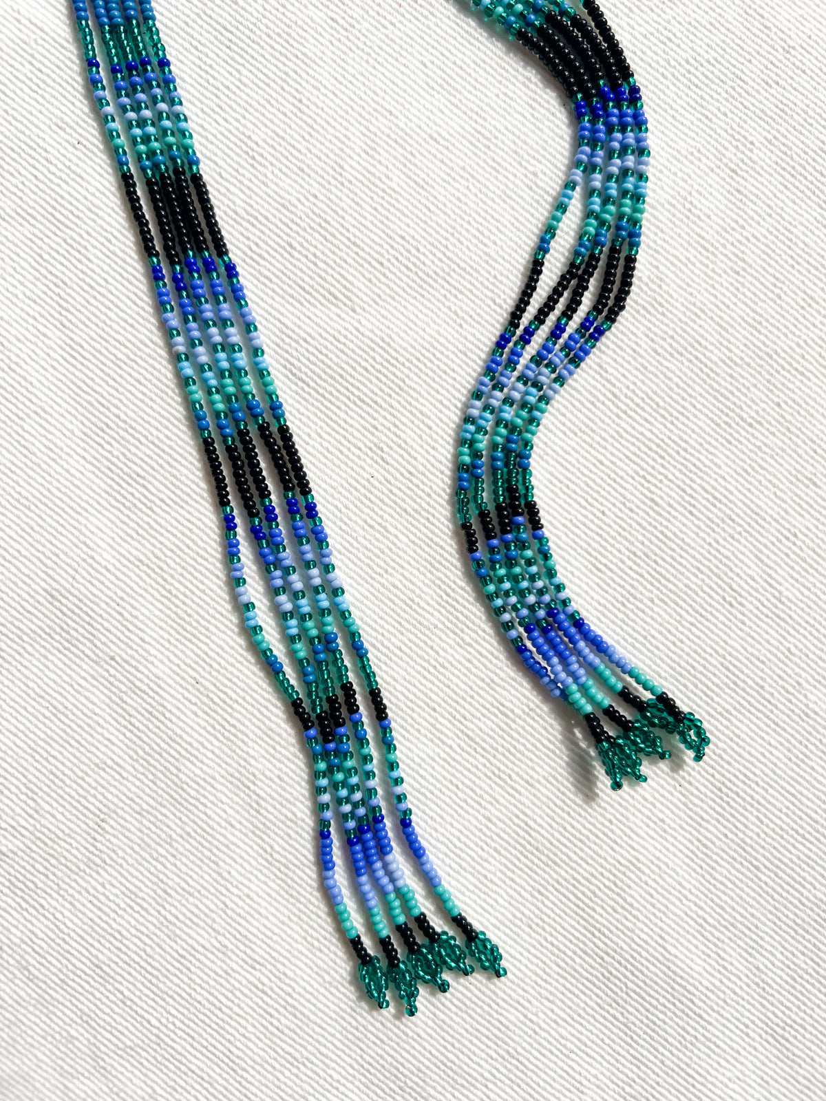 Cascadas Coloridas ✻ Embera Beaded Earrings