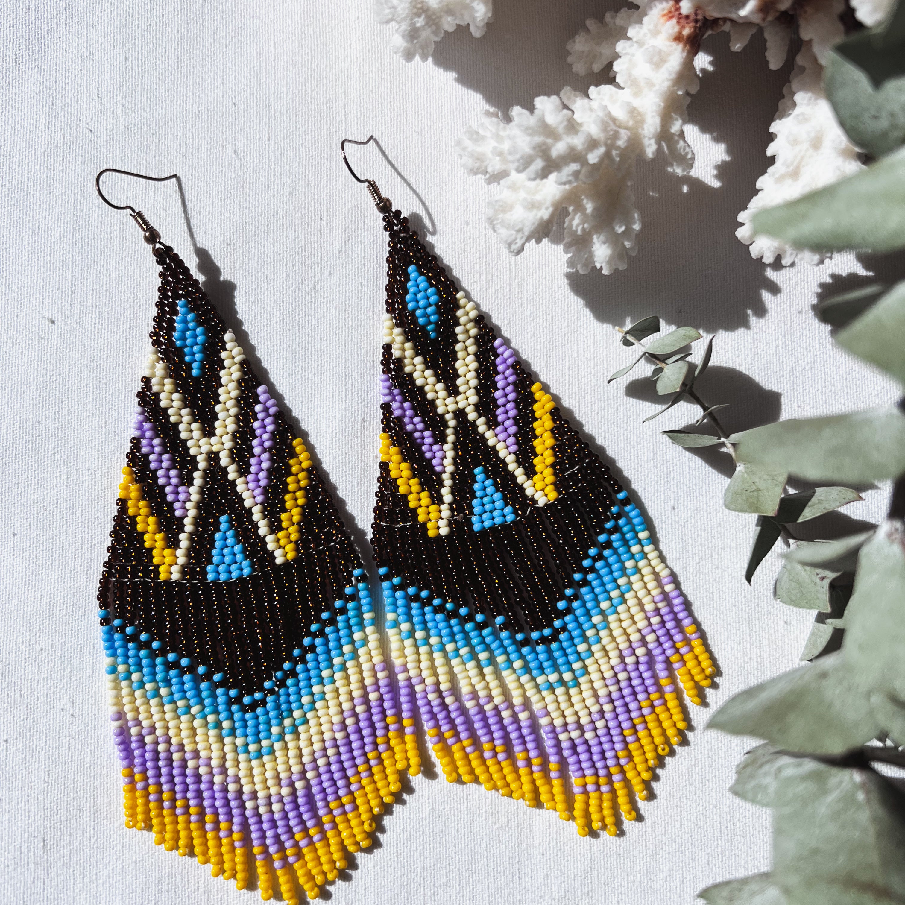 Cuari ✻ Embera Beaded Earrings